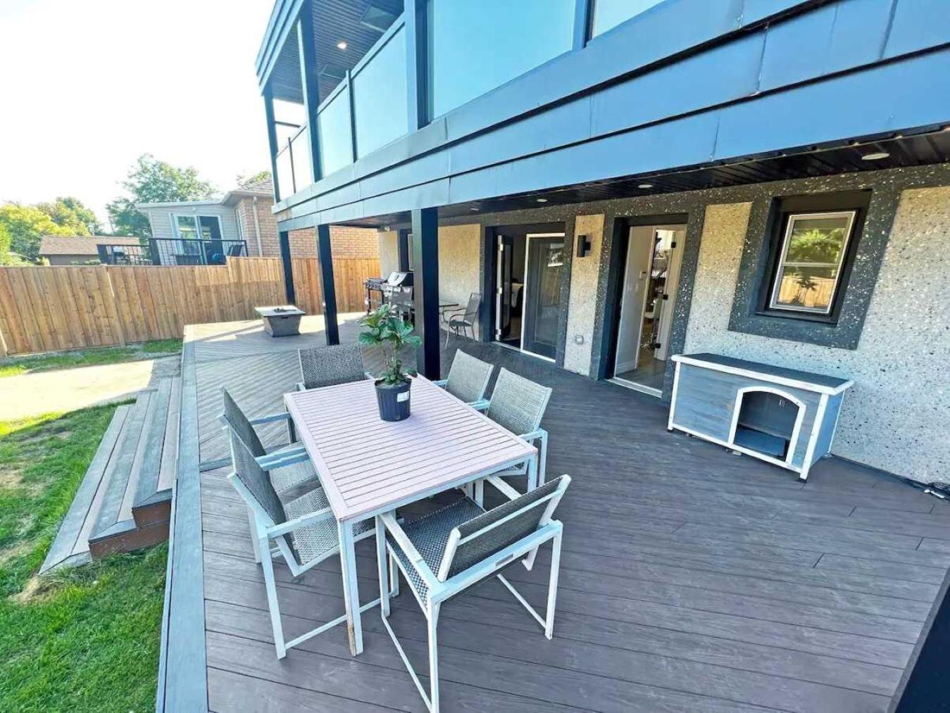 Luxe Near Limeridge - Sleeps 11 - Pool *