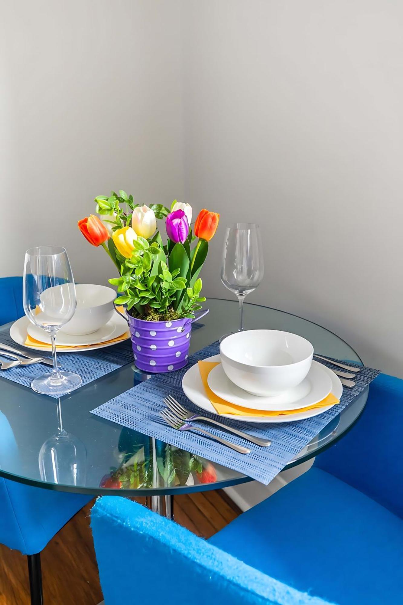 Modern 1br - South *