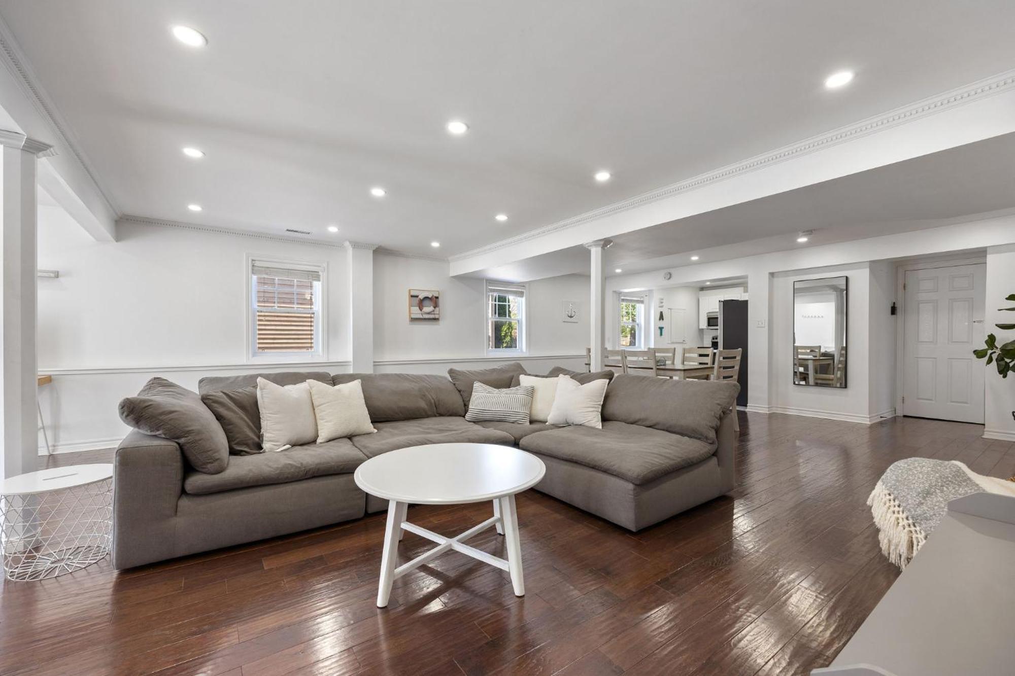The Nautical Nook Luxury House Hamilton