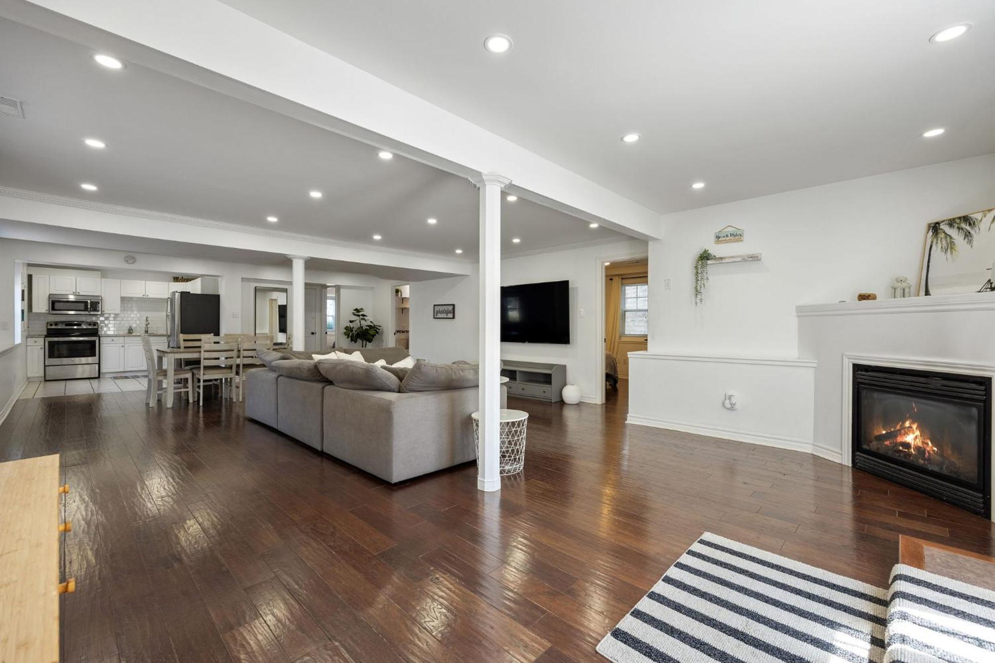 Holiday home The Nautical Nook Luxury House