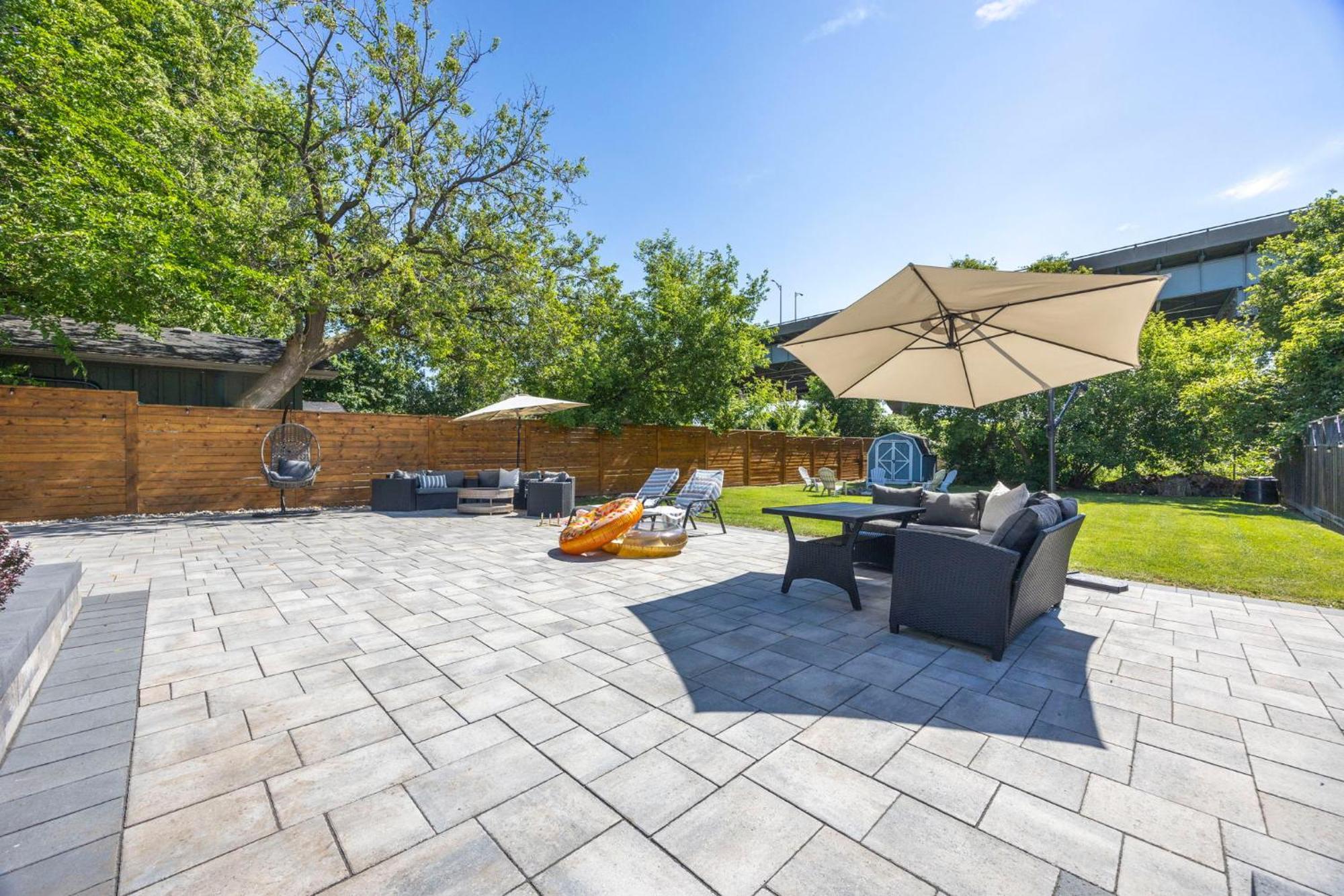 Holiday home The Nautical Nook Luxury House Hamilton