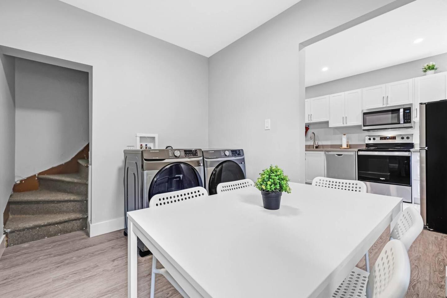 Bright And Renovated 3br Gem Near Downtown Casa de férias Hamilton