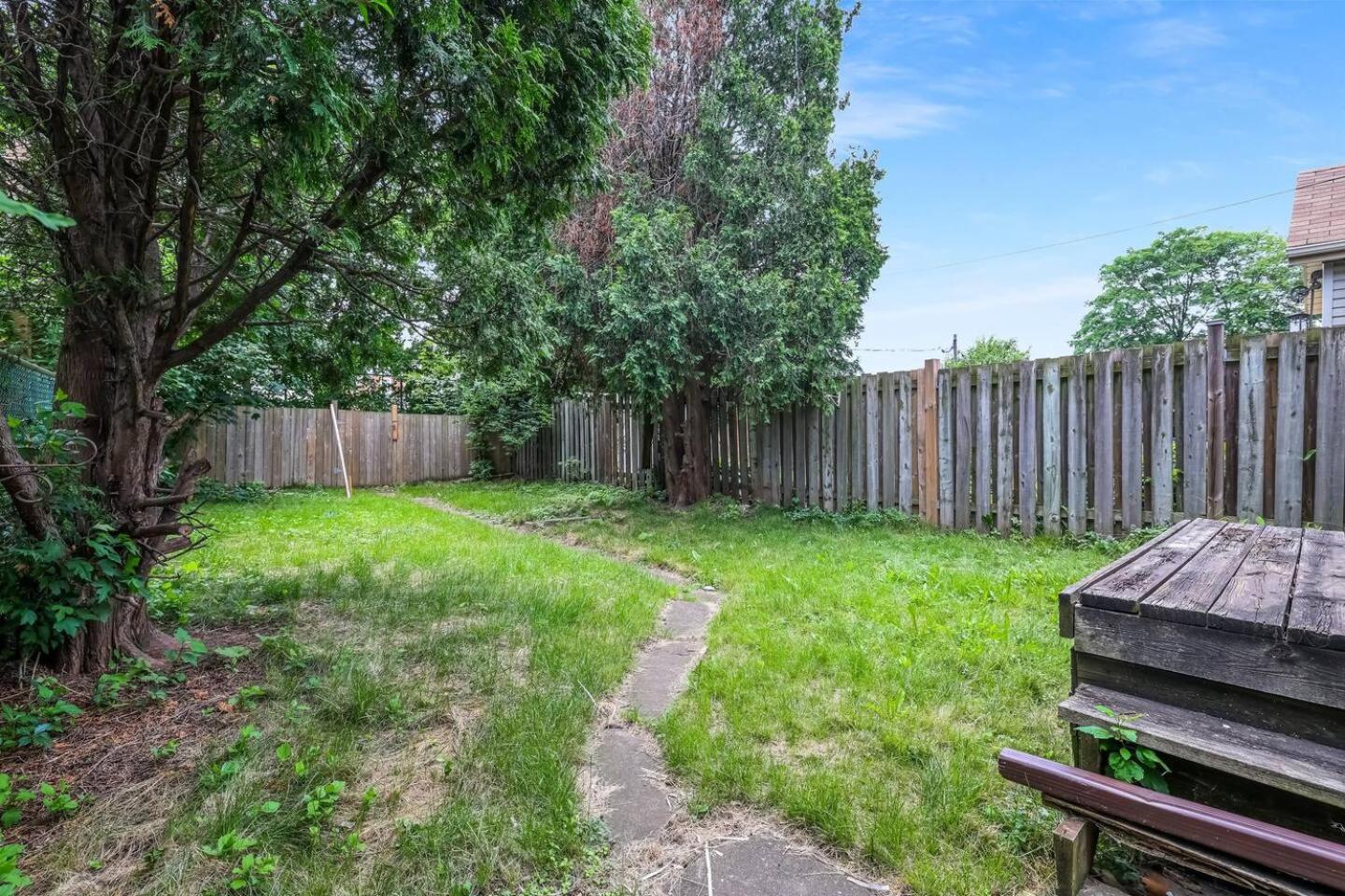 Casa de férias Bright And Renovated 3br Gem Near Downtown *