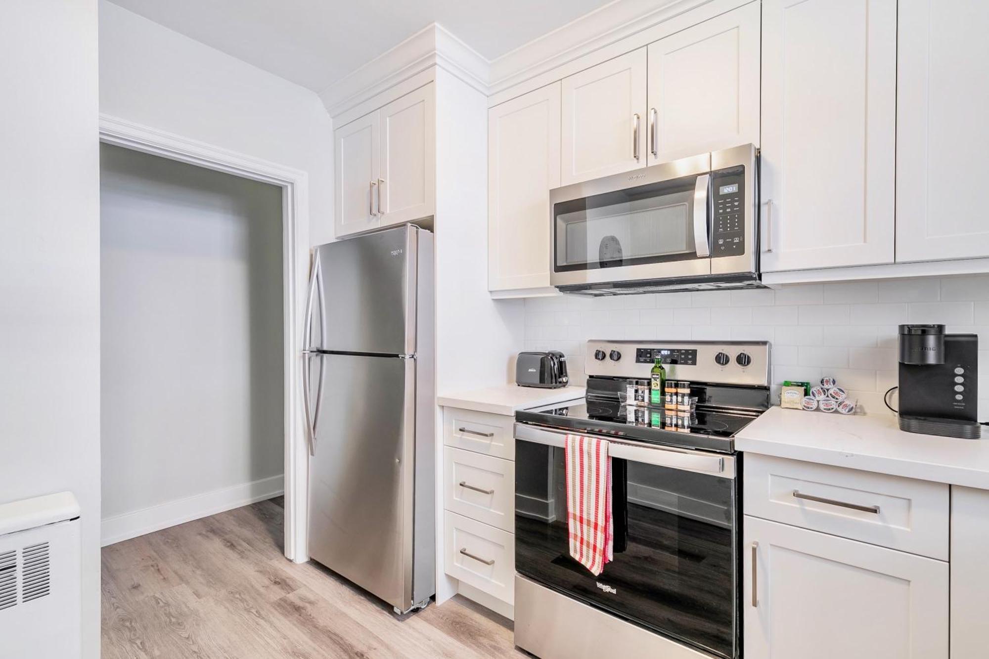 Cozy 1br In Corktown Apartment *