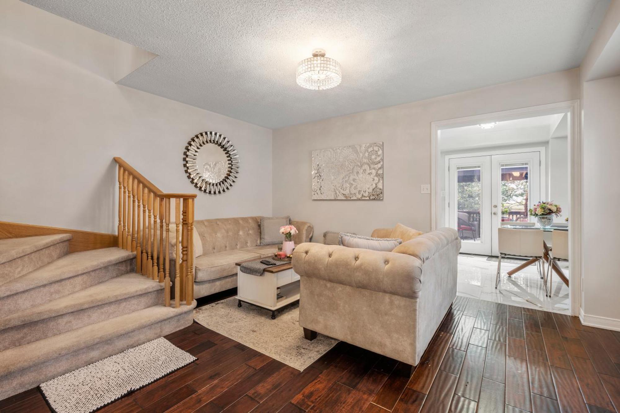 Country house Ninos Place Hamilton