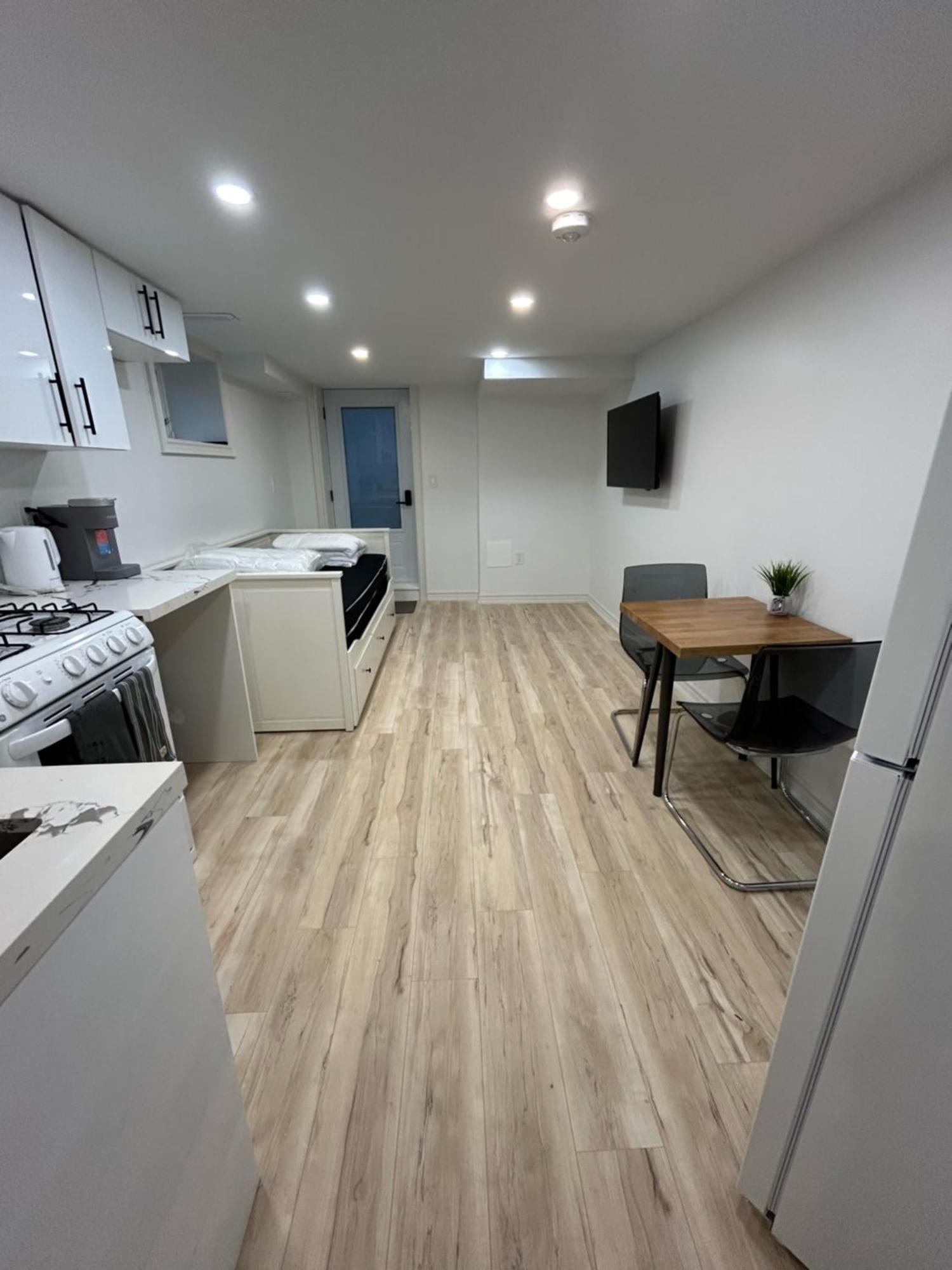 Apartment Brand New Hamilton