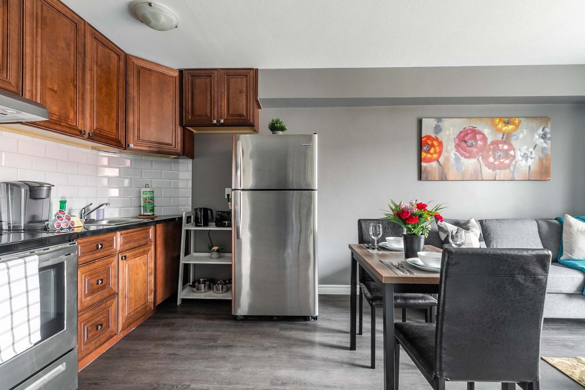 Apartment Glenview West W Patio - Near Downtown