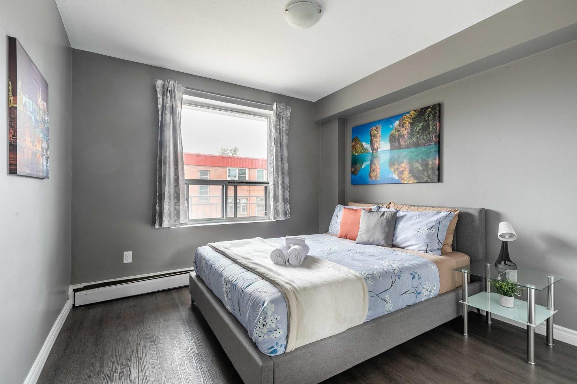 Glenview West W Patio - Near Downtown Apartment *