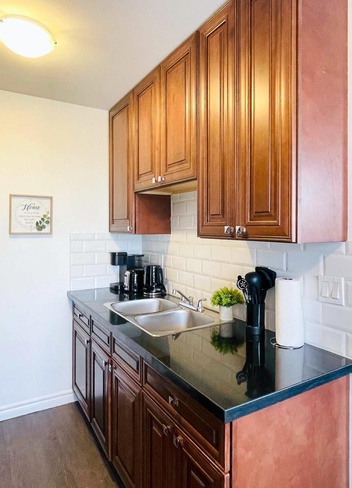 Apartment Glenview West W Patio - Near Downtown *