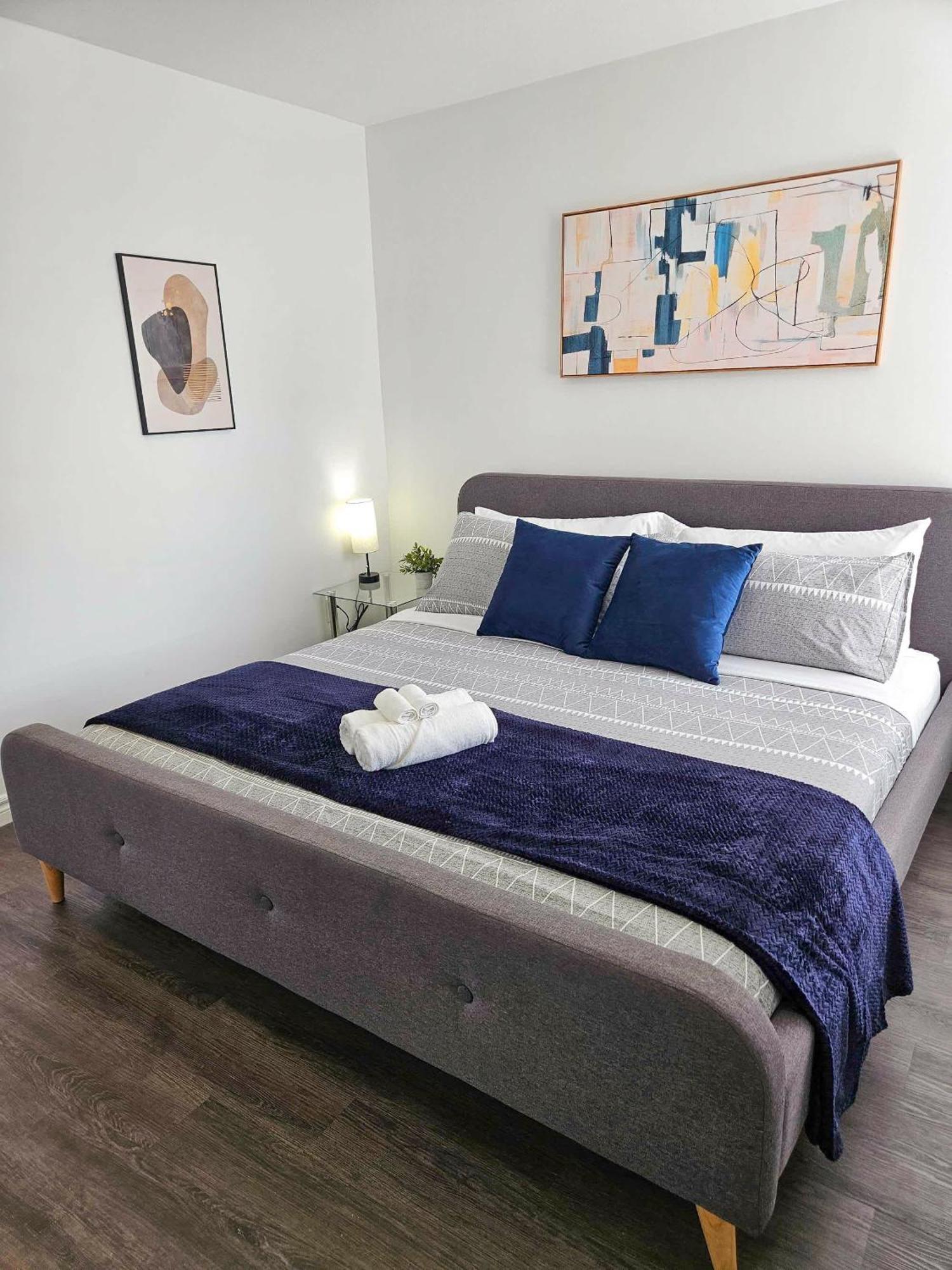 Glenview West W Patio - Near Downtown Apartment Hamilton
