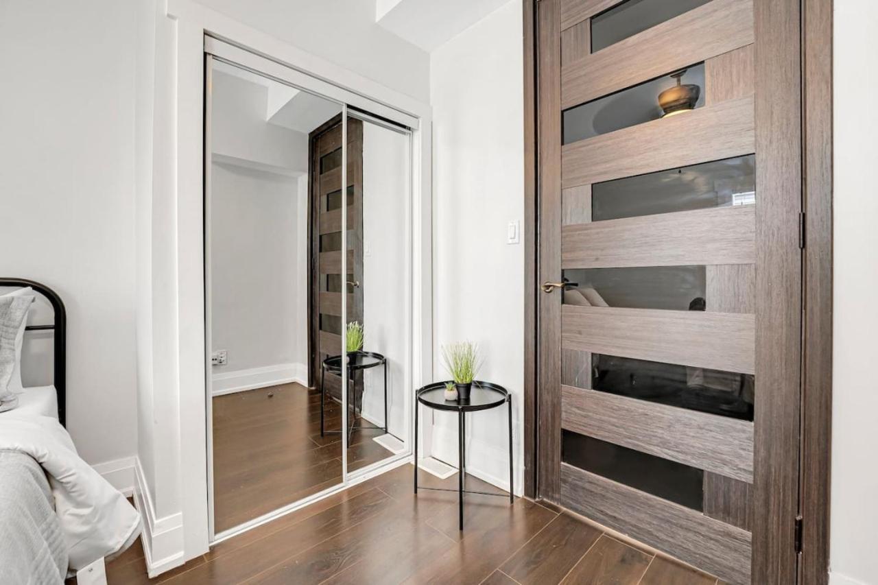 Luxury 2br Near Dt Go Hospitals Waterfalls *