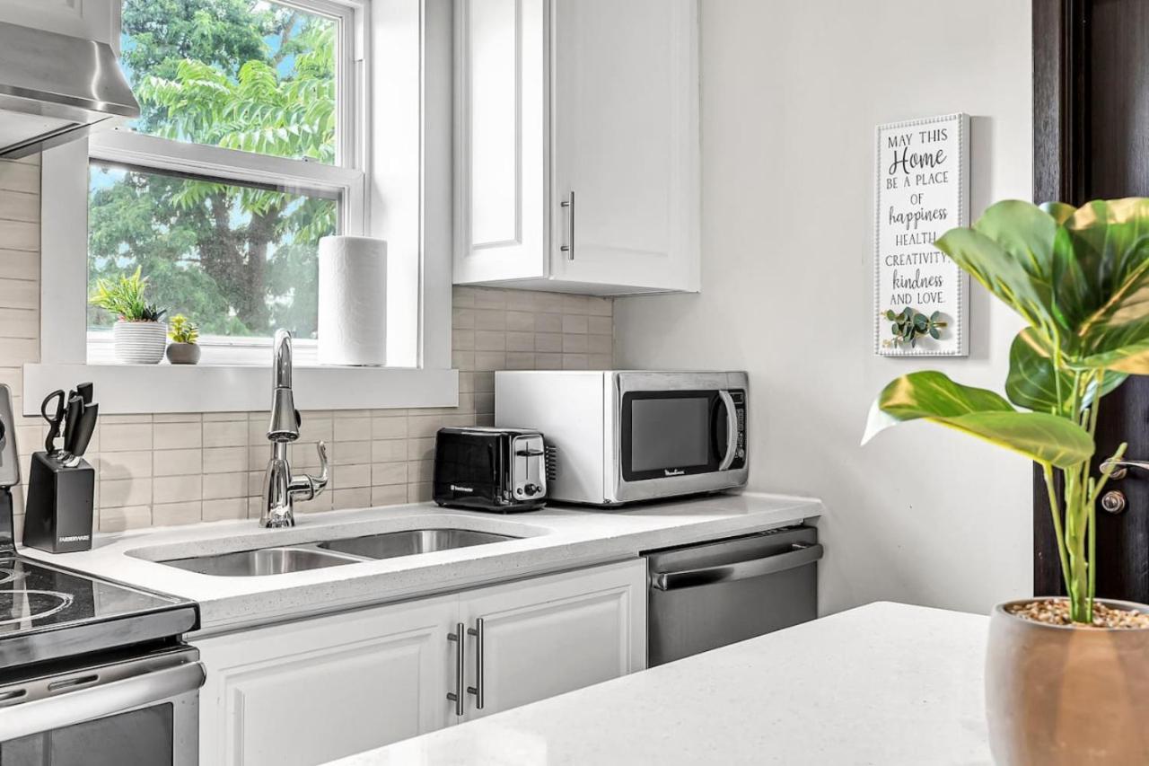 Luxury 2br Near Dt Go Hospitals Waterfalls *