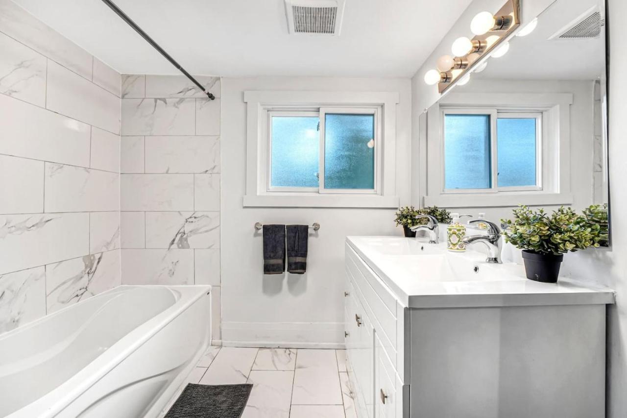 Holiday home Luxury 2br Near Dt Go Hospitals Waterfalls Hamilton