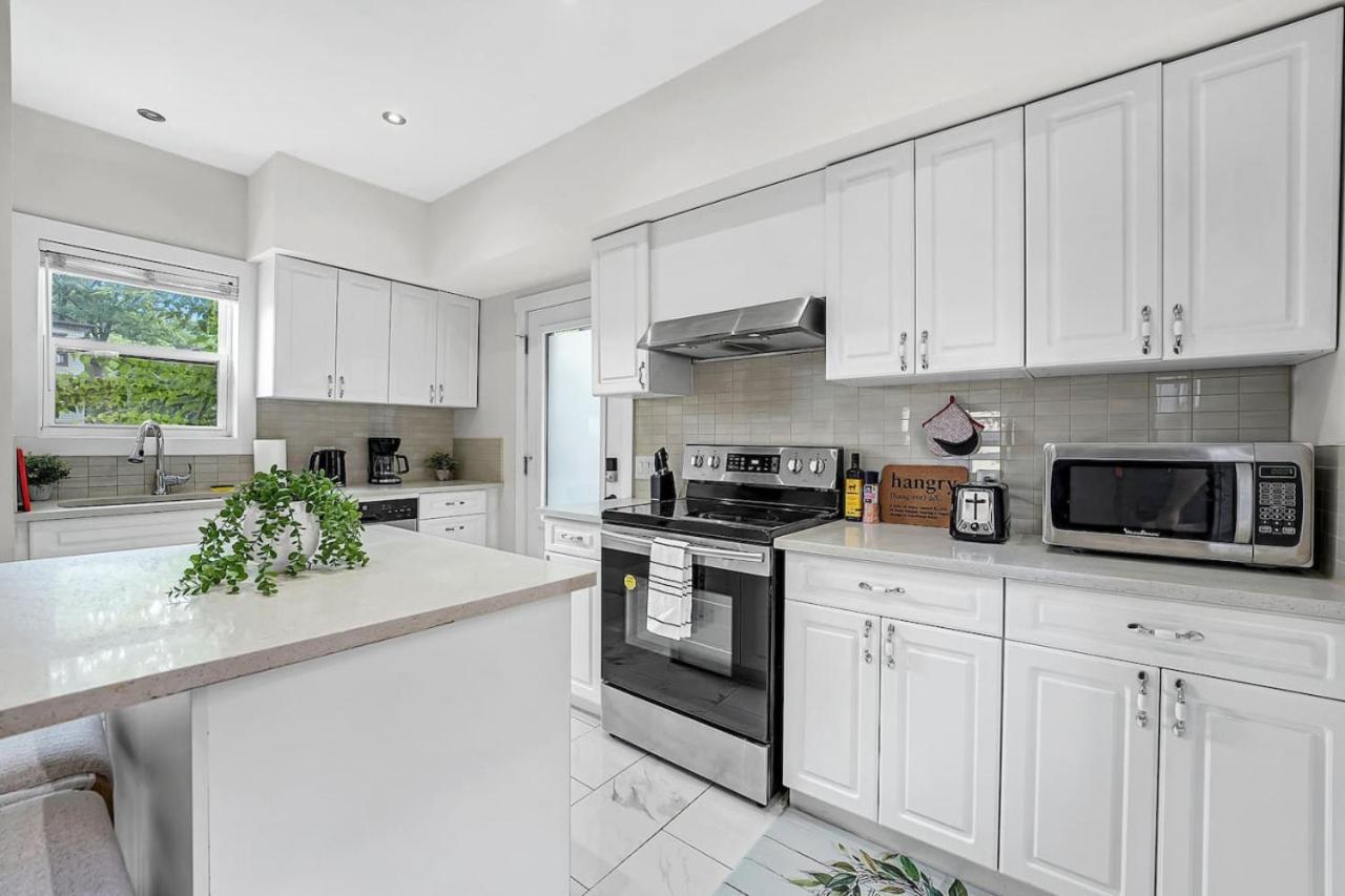Holiday home Graceful Near Dt Go Hospitals Waterfalls Hamilton