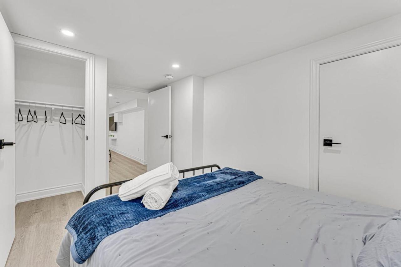 Luxury Comfort 3 Bedroom Near Hospitals Tims Field Go Holiday home Hamilton