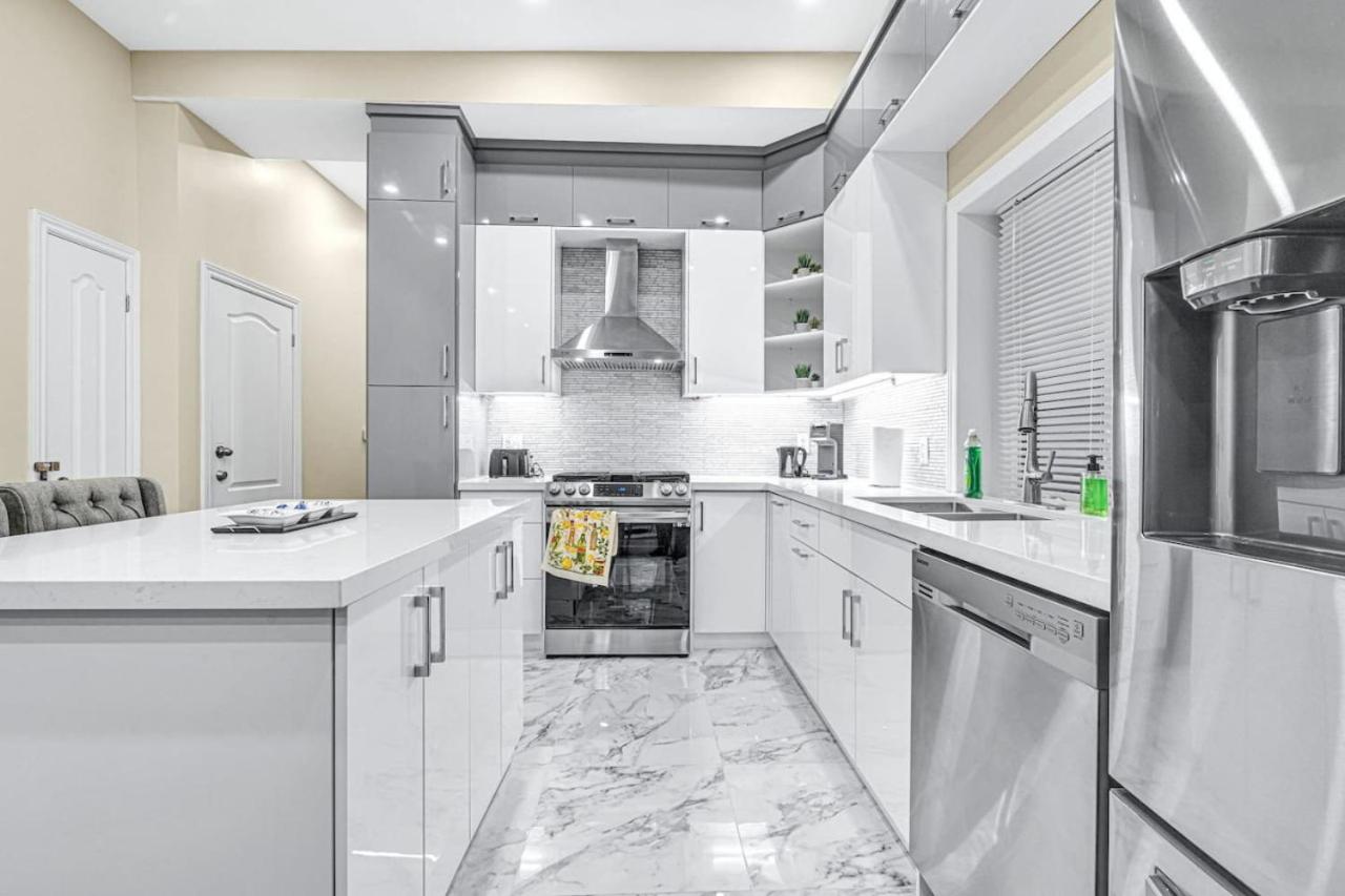Stylish 5bed Near Dt Hospitals Go Ticats Holiday home