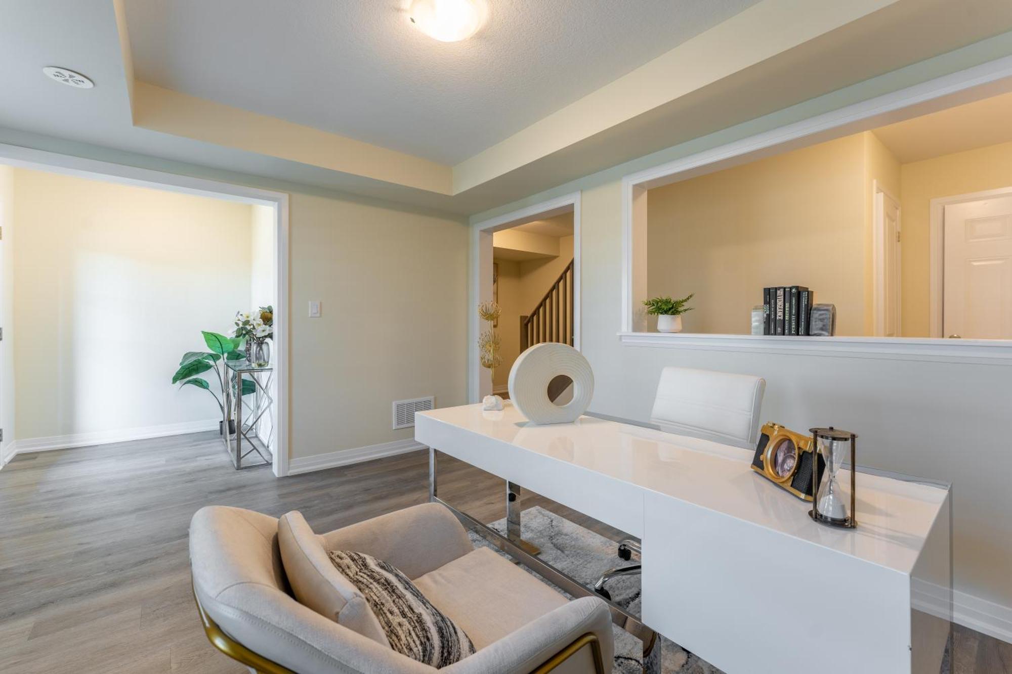New 3 Bed House - Golf & Waterfalls In Stoney Creek Hamilton