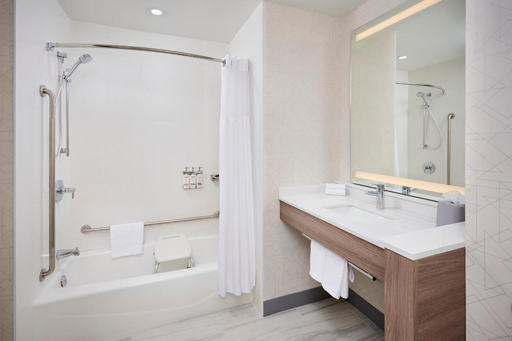 Express - Upper By Ihg Hotel Hamilton