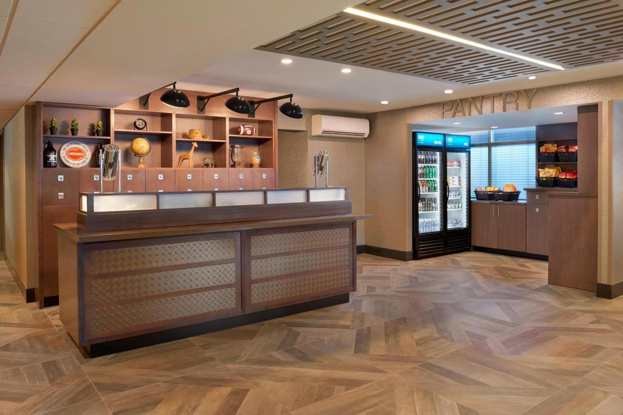 Four Points By Sheraton - Stoney Creek Hotel Hamilton
