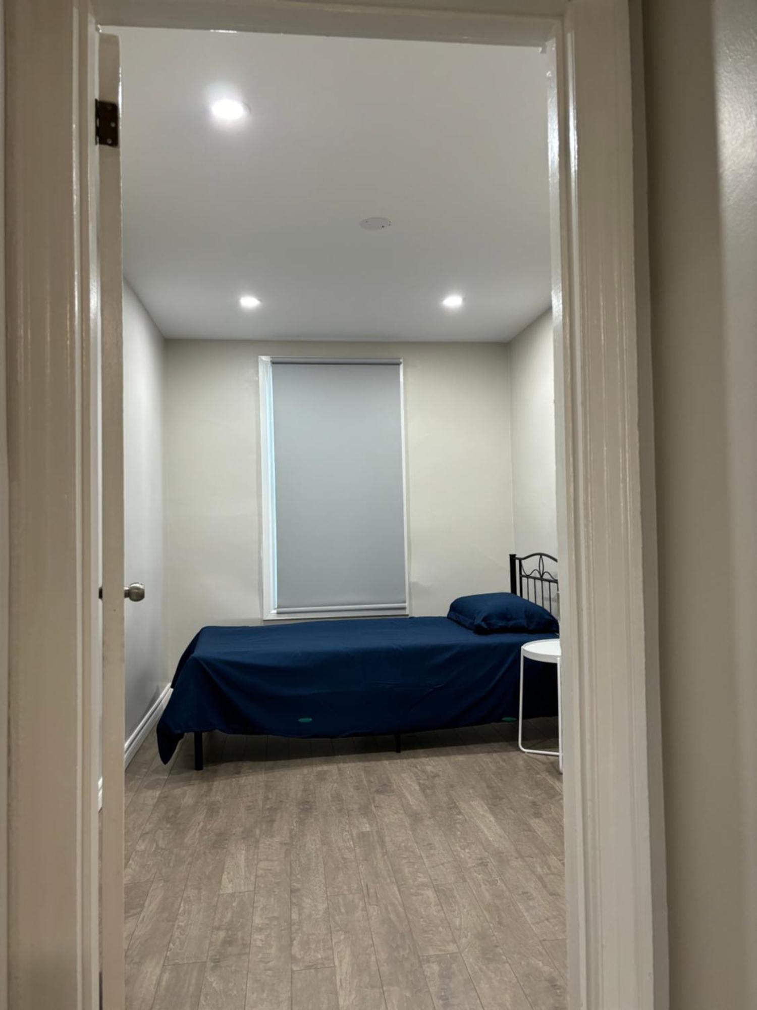 H Men's Guest house Hamilton