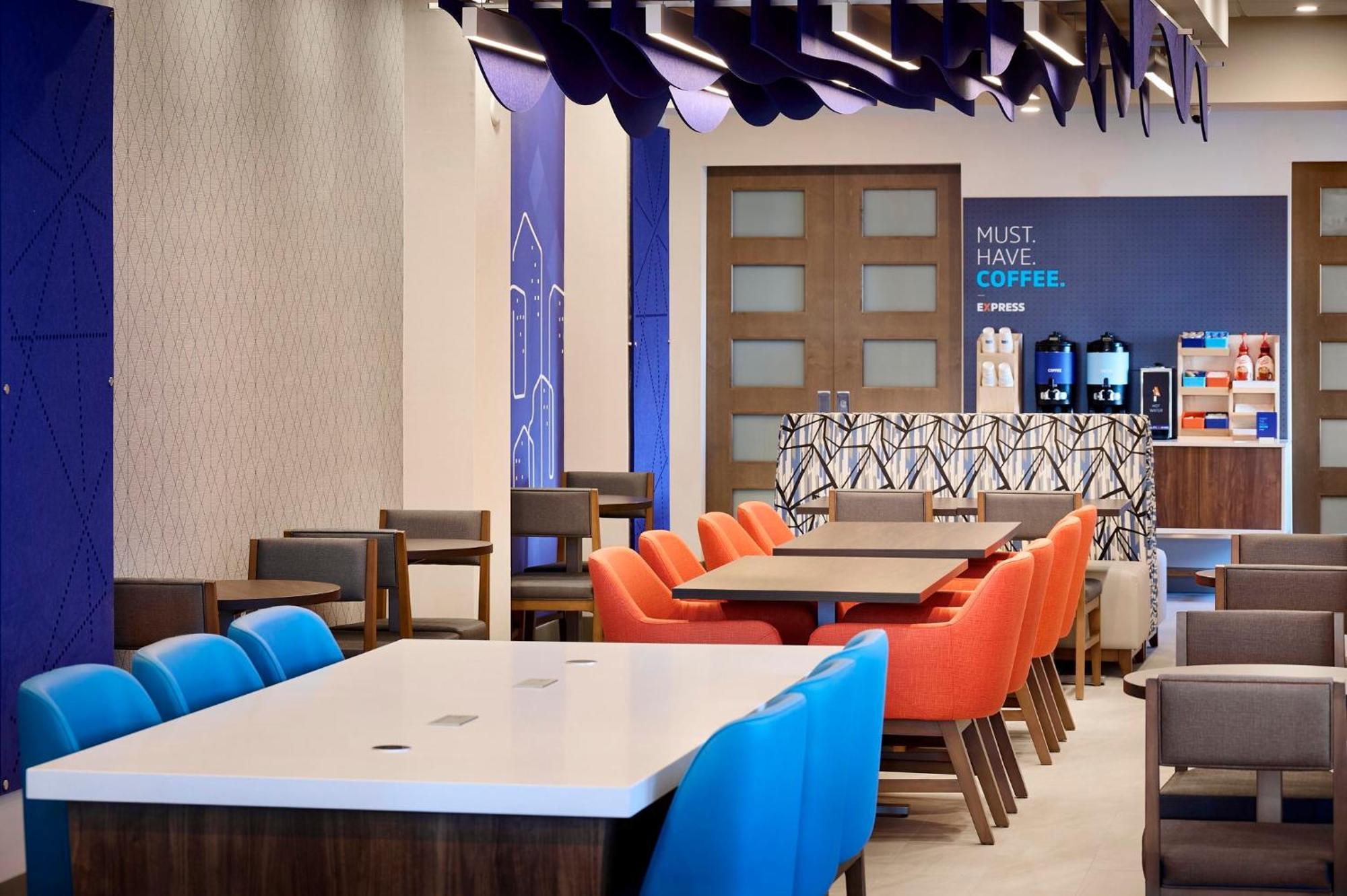 Express - Upper By Ihg Hotel *