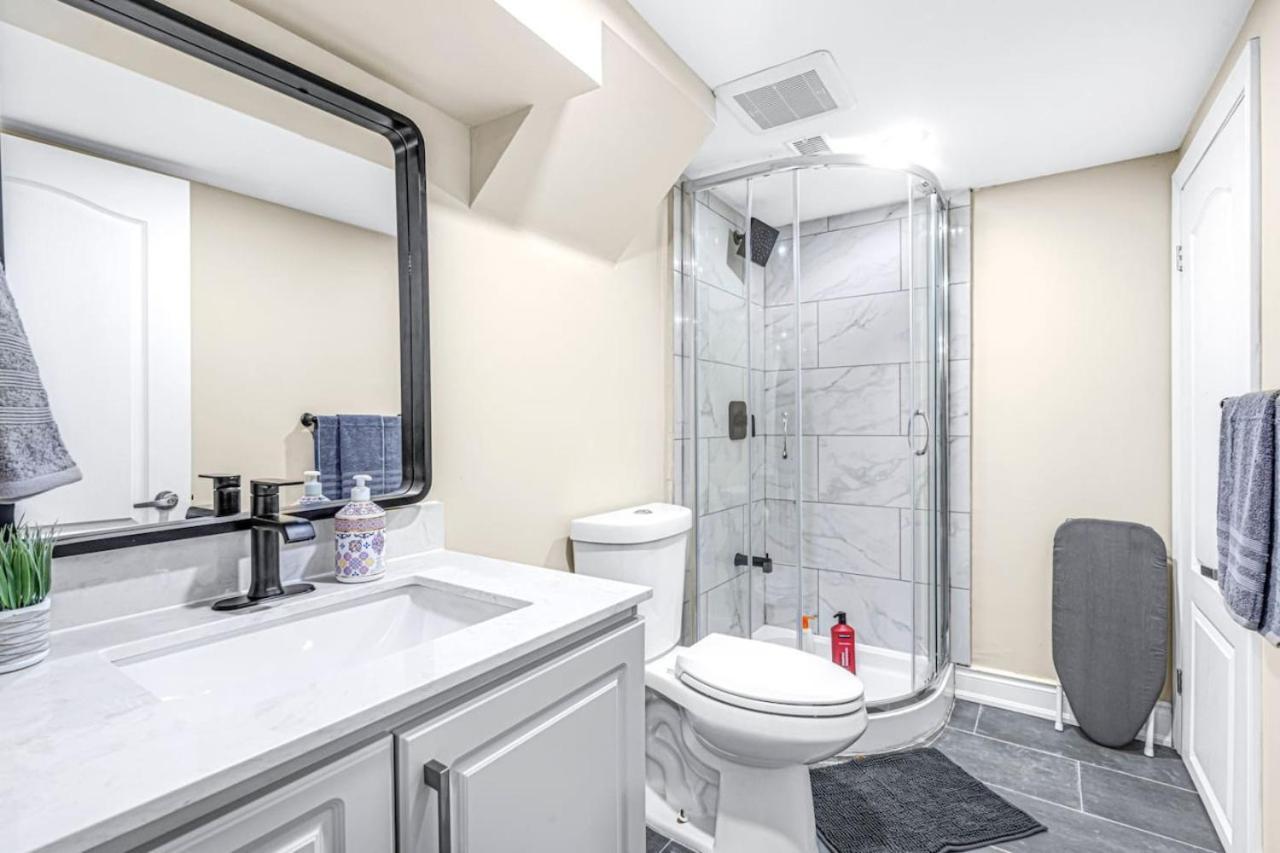 Chic 2bed Gem Prime Location To Dt Hospital Ticats Holiday home Hamilton