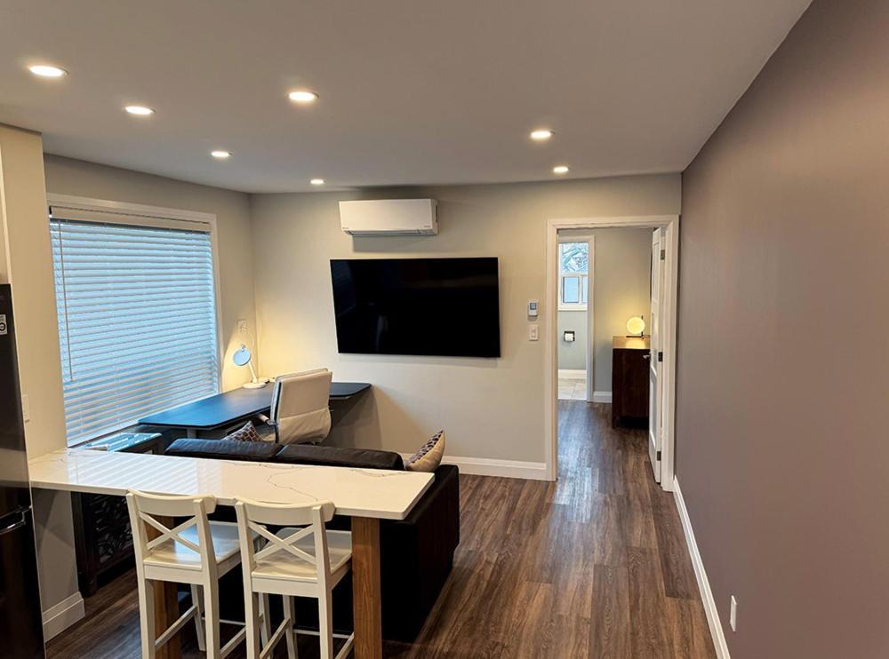 Sterling Apartment Hamilton
