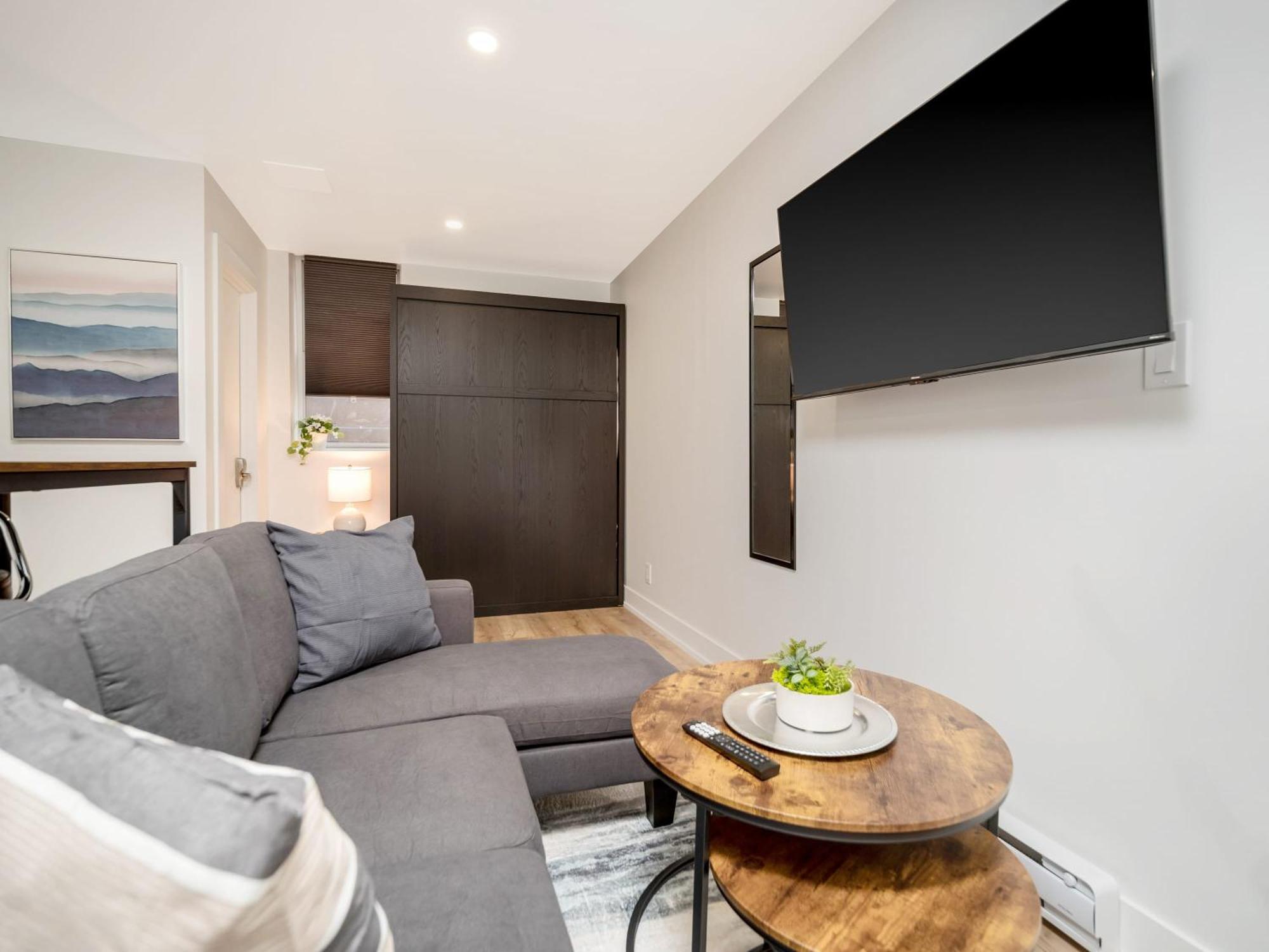 Cozy - Corktown - Near Dt Apartment