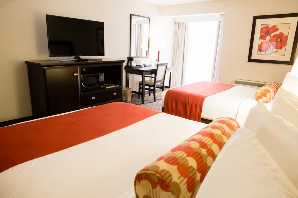 Admiral Hotel 3*