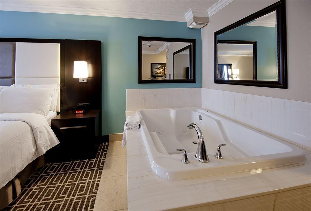 Hotel Visitor's Hamilton