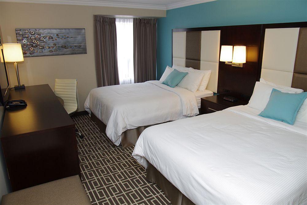 Visitor's Hotel 4*