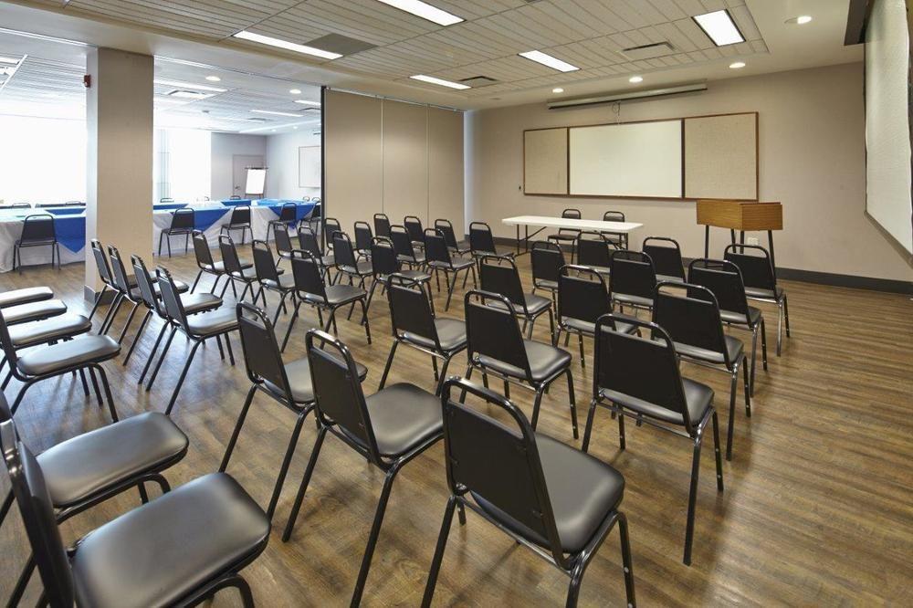 & Conference Centre - Aparthotel 2*