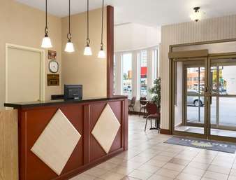 Hotel Days By Wyndham - Downtown