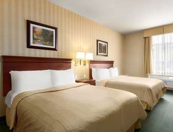 Days By Wyndham - Downtown Hamilton