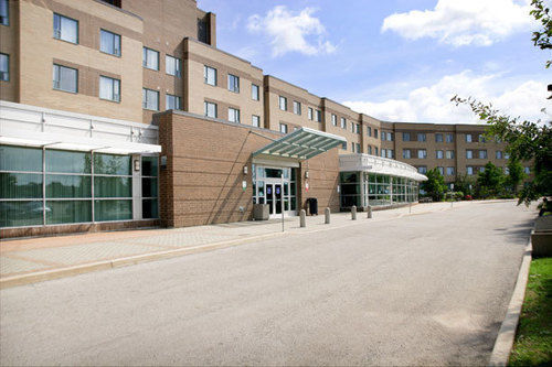 Aparthotel & Conference Centre -