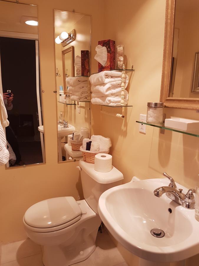 Homestead House 4*