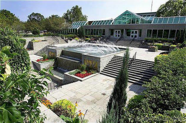 Plaza And Conference Center Hotel 4*