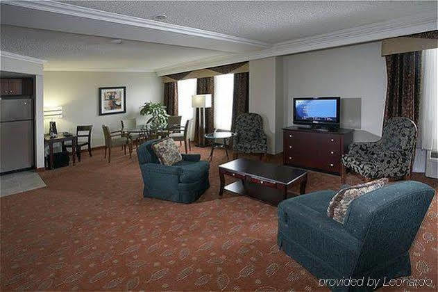 Plaza And Conference Center Hotel