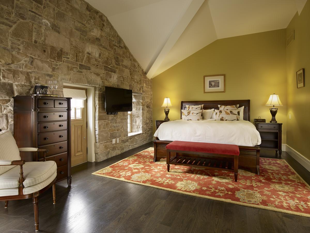Hotel The Barracks