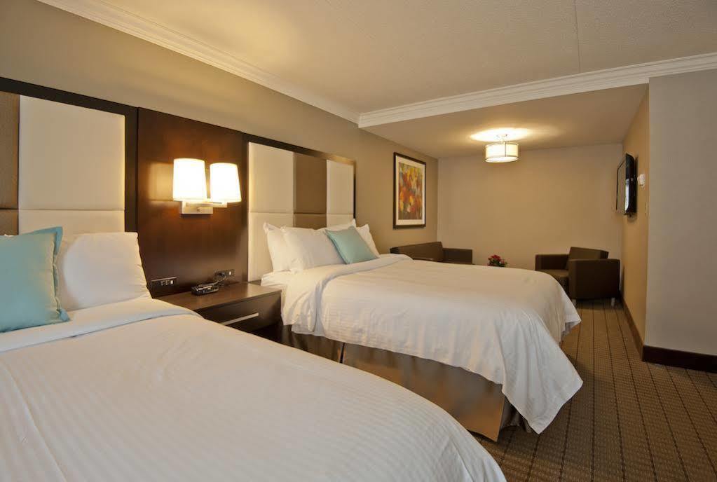 Visitor's Hotel Hamilton