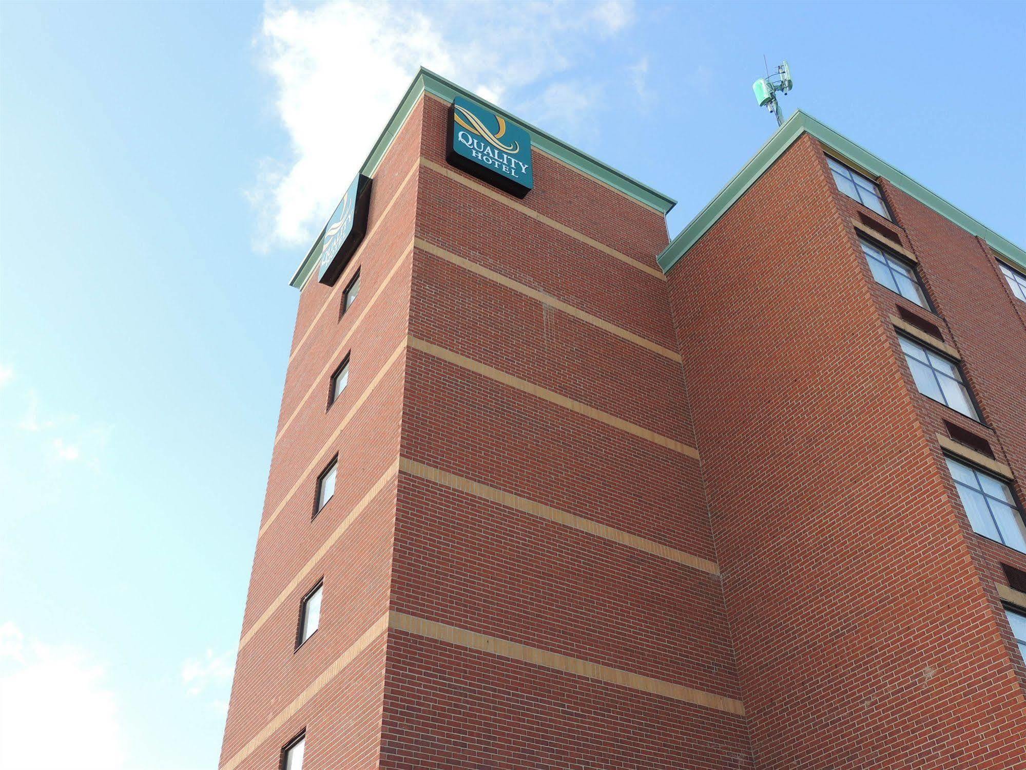 Four Points By Sheraton - Stoney Creek 3* Hamilton