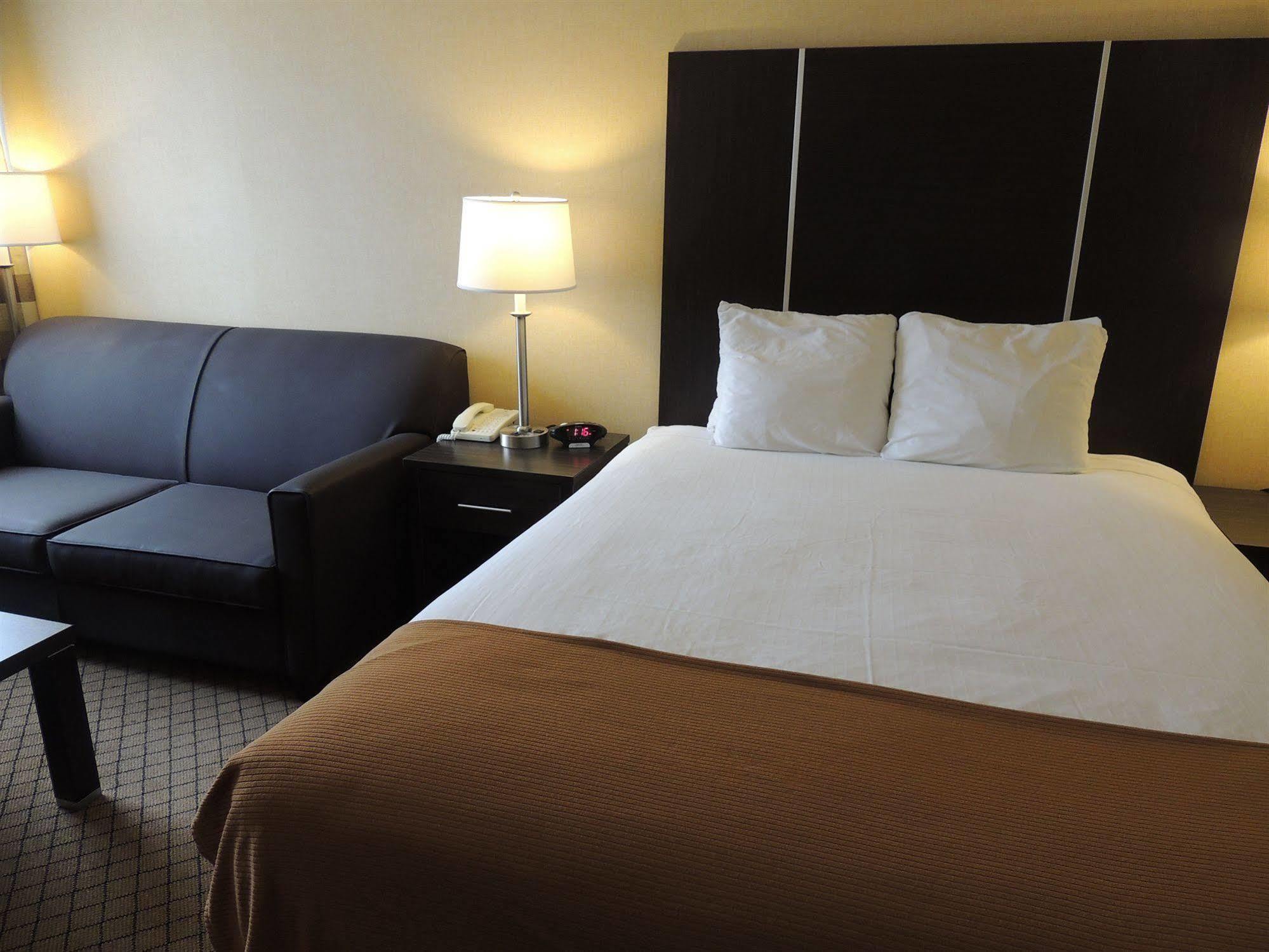 Hotel Four Points By Sheraton - Stoney Creek Hamilton
