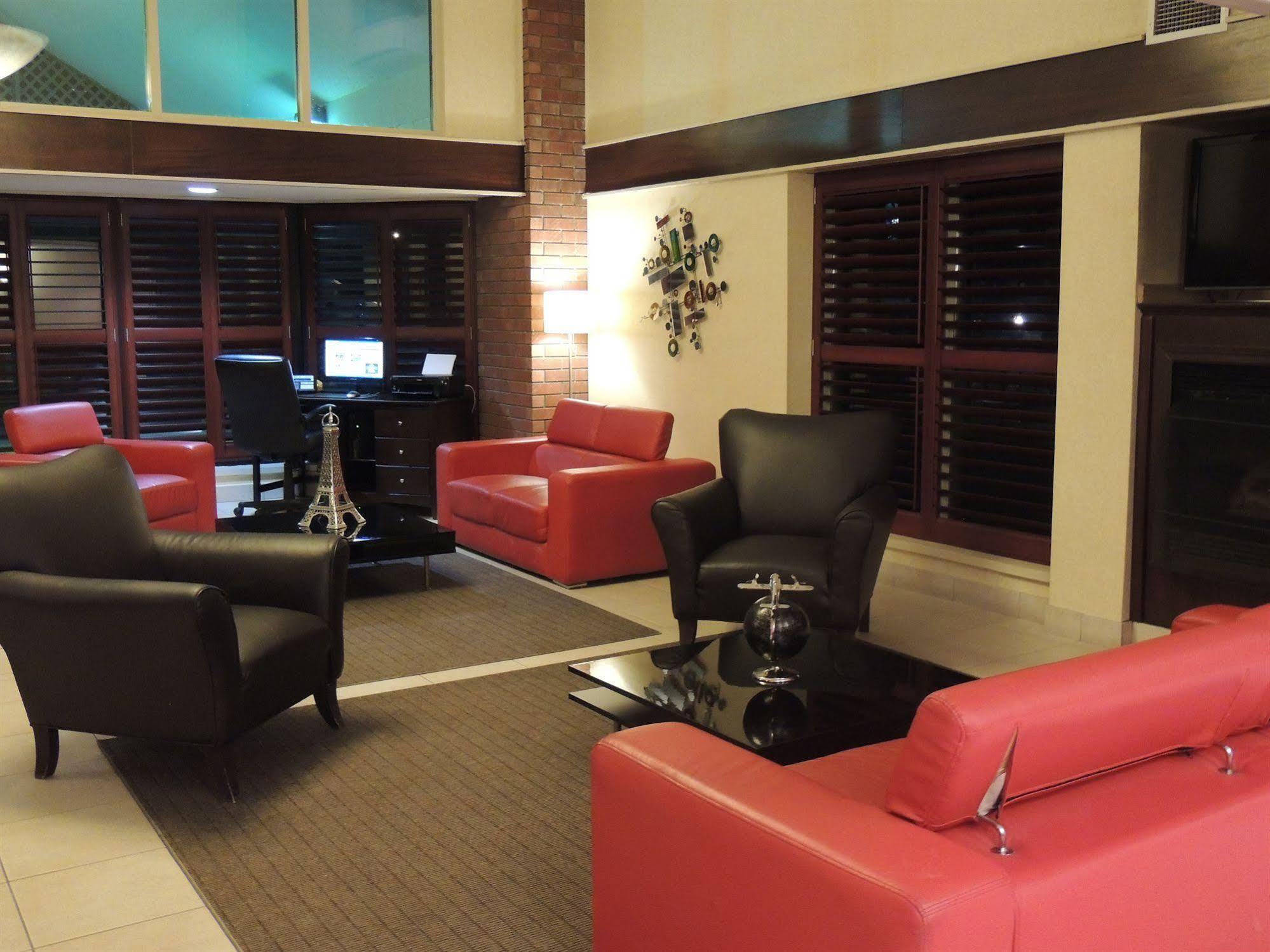 Four Points By Sheraton - Stoney Creek 3* Hamilton