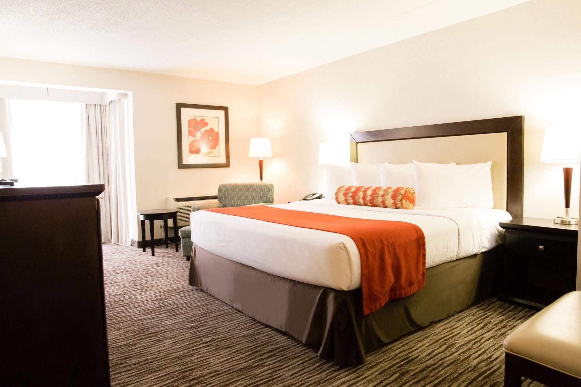 Admiral Hotel 3*