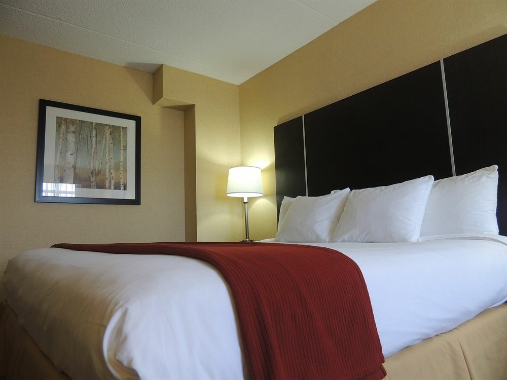 Four Points By Sheraton - Stoney Creek