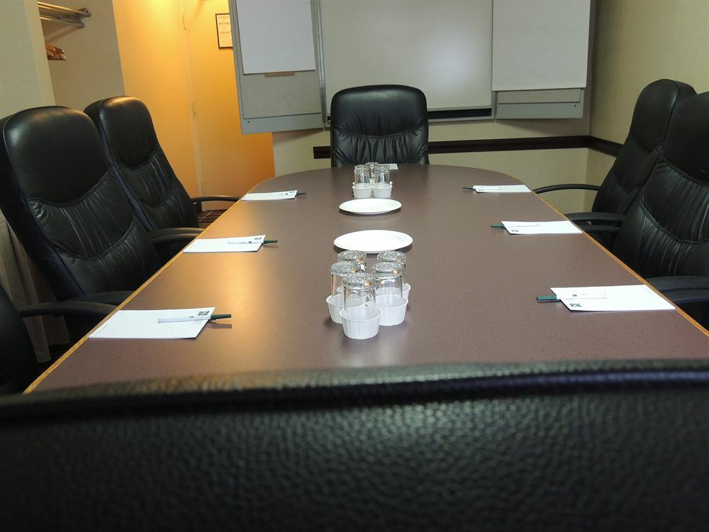 Four Points By Sheraton - Stoney Creek
