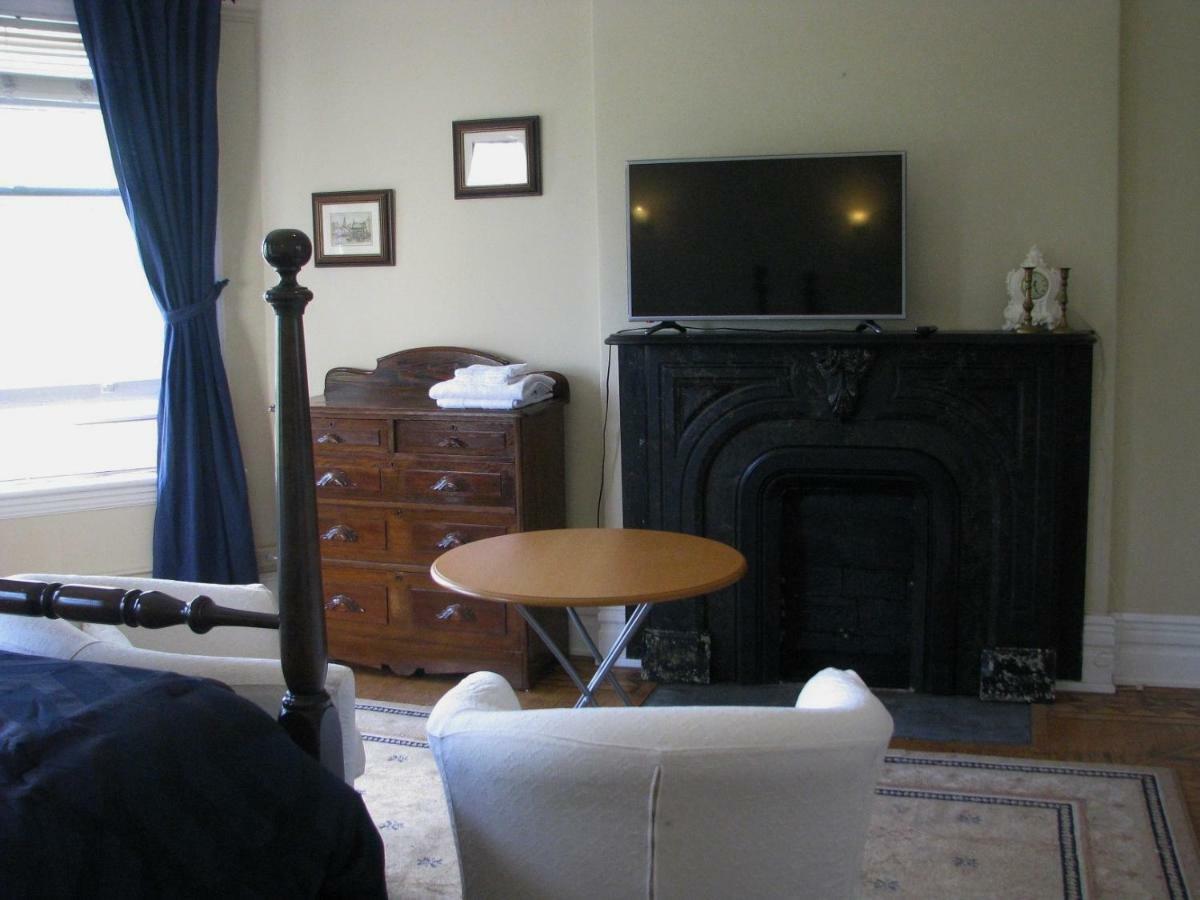 Homestay Mcbayne House