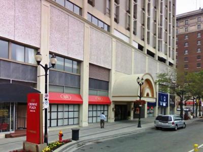 Plaza And Conference Center Hotel