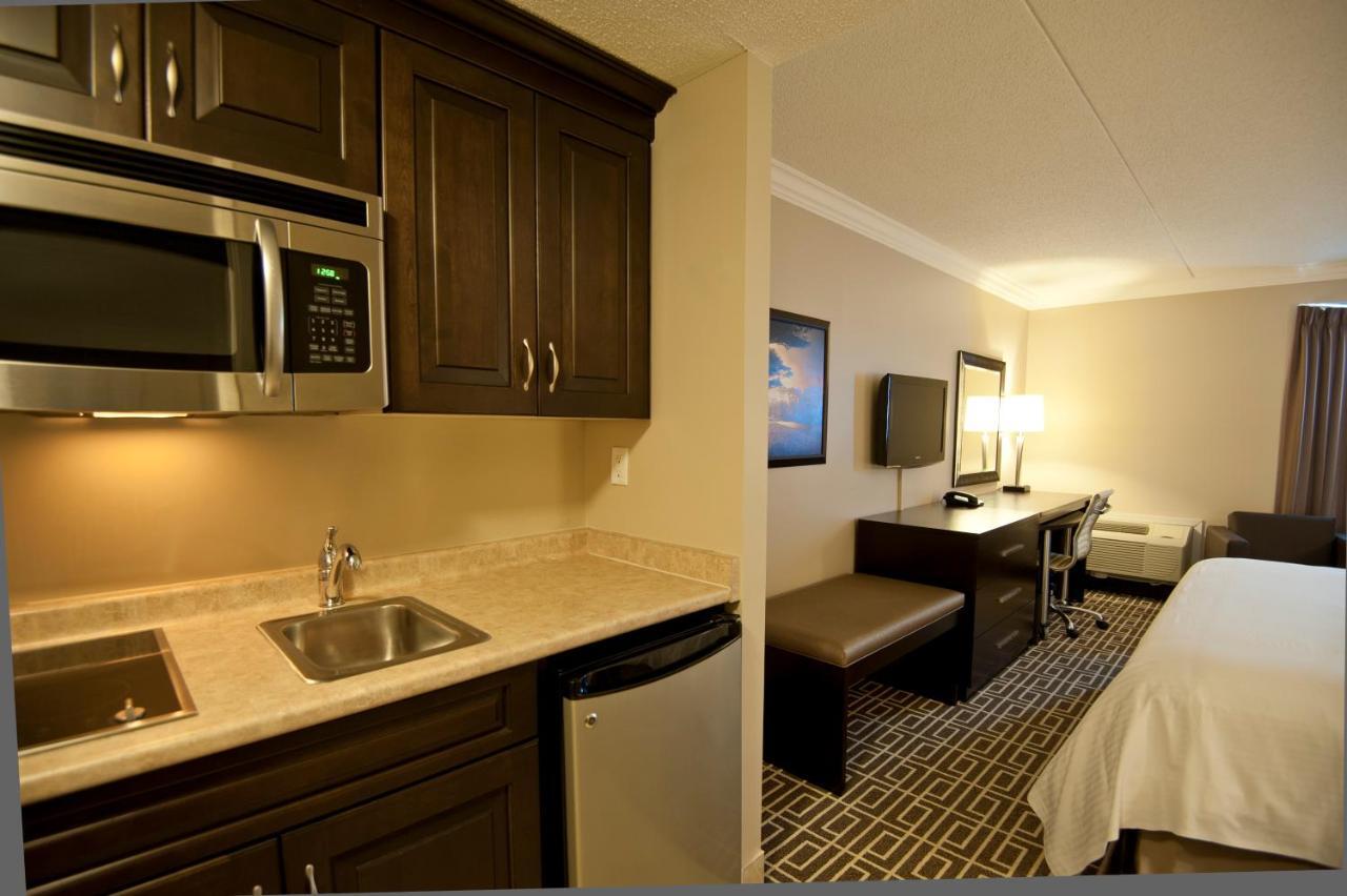Hotel Visitor's