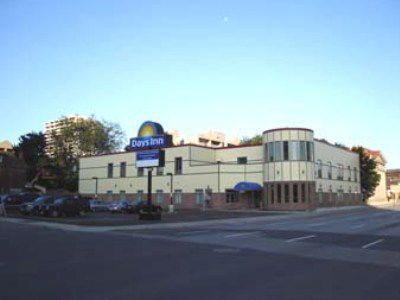 Days By Wyndham - Downtown 3* Hamilton
